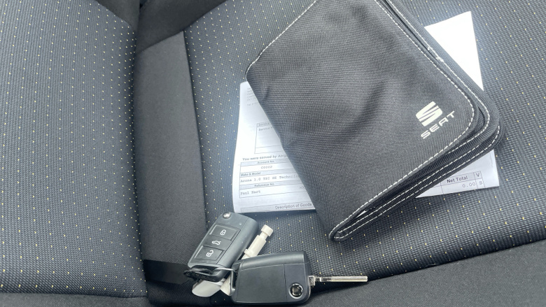 SEAT Arona 1.0 TSI SE Technology 5dr Petrol Hatchback